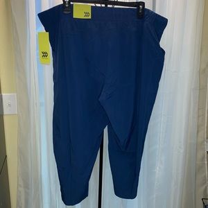 All in motion taper pants